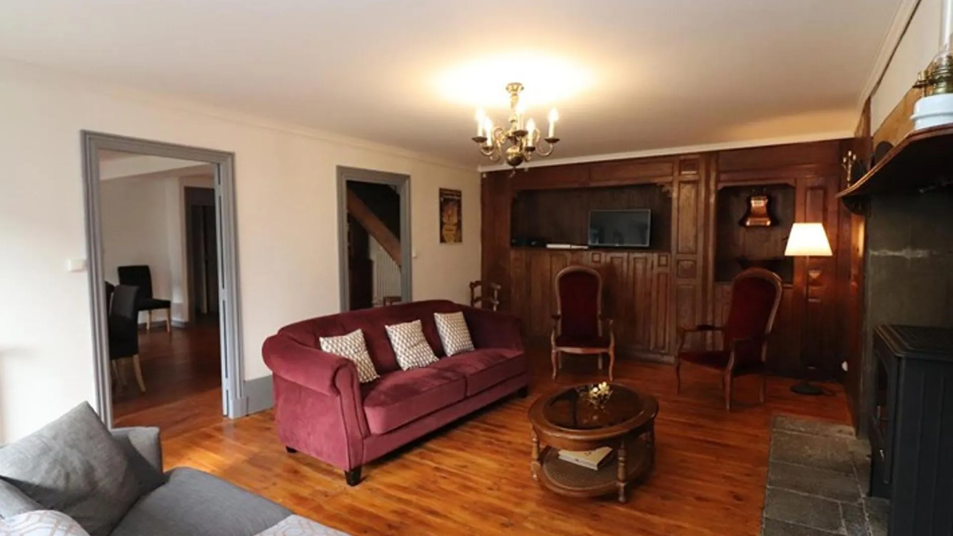 Maison De Maitre Renovee Avec Jardin, Cheminee Et Wi-Fi Pres De Super-Lioran - Fr-1-742-26 Laveissiere France