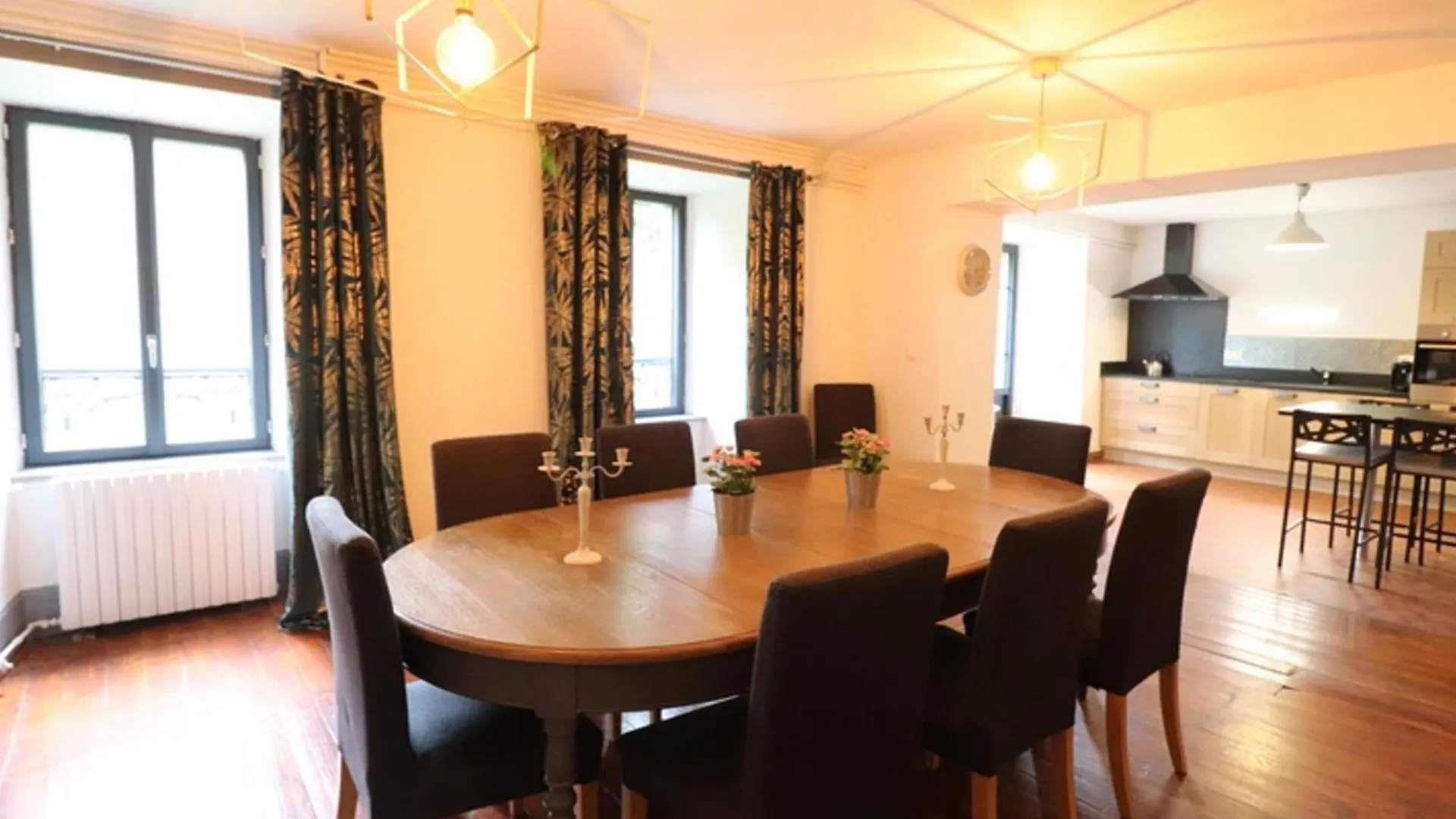 Maison De Maitre Renovee Avec Jardin, Cheminee Et Wi-Fi Pres De Super-Lioran - Fr-1-742-26 Laveissiere