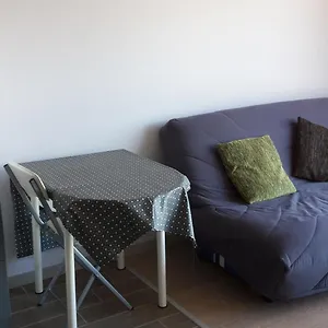 Appartement Studio-cabine Station De Super Lioran, Laveissière
